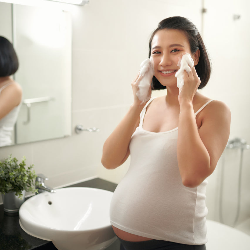 Guide to Pregnancy-Safe Skincare: Anti-Aging, Acne and Rosacea Treatments